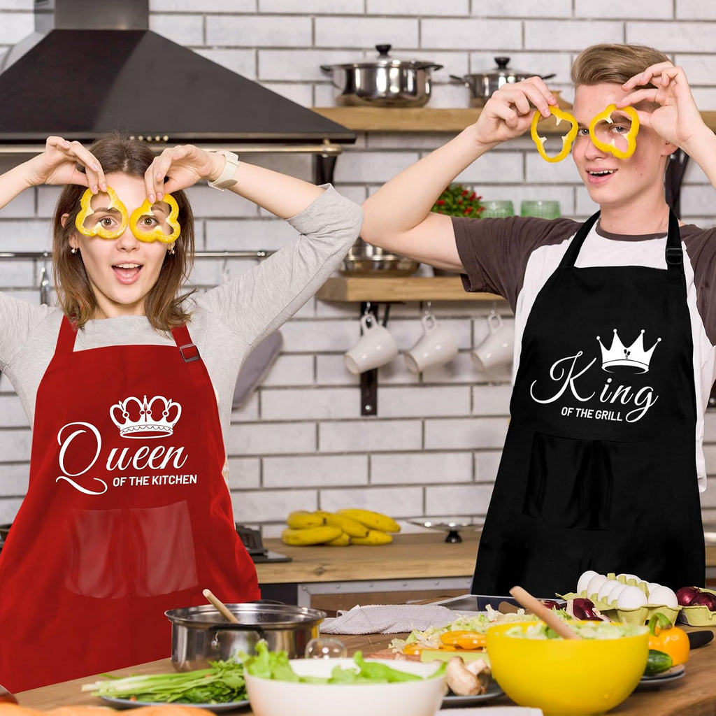 Delightful His and Her Aprons Set - Perfect Couple Gifts for Cooking Lovers on Valentine's Day, Anniversaries, and Weddings